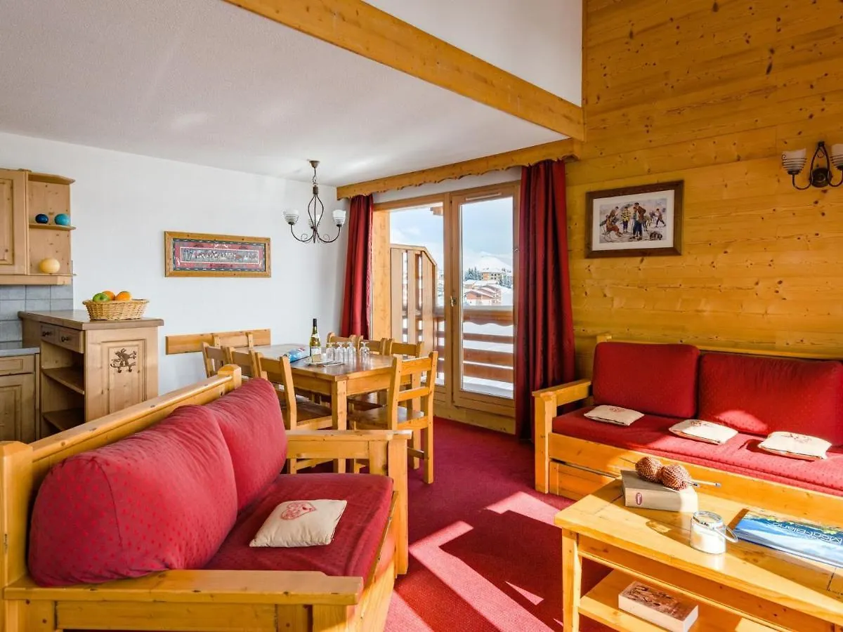 Spacious Apartment 500 M From The Ski Slopes Fontcouverte-la-Toussuire France