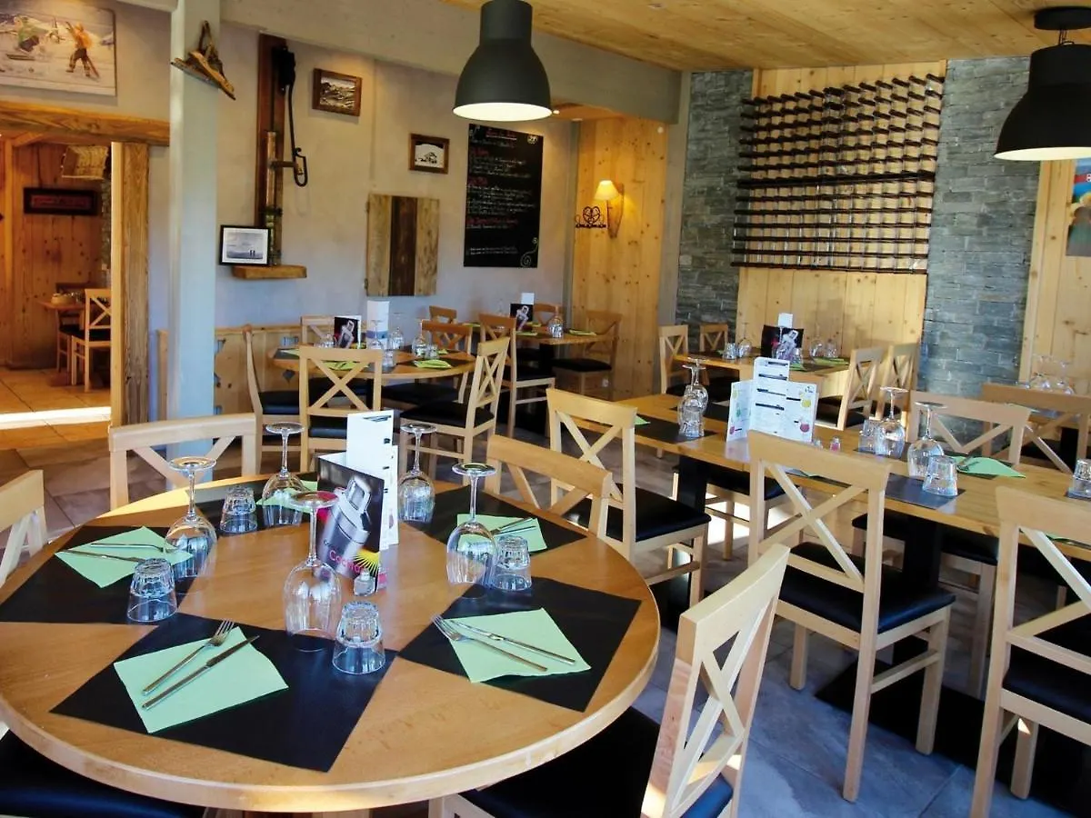 Spacious Apartment 500 M From The Ski Slopes Fontcouverte-la-Toussuire 0*,